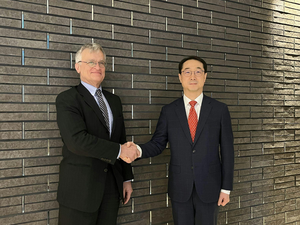 South Korea's nuclear envoy, Swedish counterpart discuss North Korea threats | South Korea's nuclear envoy, Swedish counterpart discuss North Korea threats