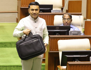 Goa CM presents revenue surplus budget of Rs 26,855 cr | Goa CM presents revenue surplus budget of Rs 26,855 cr