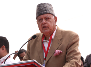 Farooq Abdullah accuses PM Modi of creating fear among Hindus | Farooq Abdullah accuses PM Modi of creating fear among Hindus