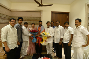BRS leader meets Revanth Reddy, likely to join Congress | BRS leader meets Revanth Reddy, likely to join Congress BRS leader meets Revanth Reddy, likely to join Congress | BRS leader meets Revanth Reddy, likely to join Congress