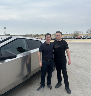 Michael Dell thanks Musk for ‘inspiring' tour of Tesla gigafactory in Texas | Michael Dell thanks Musk for ‘inspiring' tour of Tesla gigafactory in Texas Michael Dell thanks Musk for ‘inspiring' tour of Tesla gigafactory in Texas | Michael Dell thanks Musk for ‘inspiring' tour of Tesla gigafactory in Texas