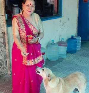 Himani Shivpuri opens up on adopting stray dogs on sets of ‘Happu Ki Ultan Paltan’ | Himani Shivpuri opens up on adopting stray dogs on sets of ‘Happu Ki Ultan Paltan’ Himani Shivpuri opens up on adopting stray dogs on sets of ‘Happu Ki Ultan Paltan’ | Himani Shivpuri opens up on adopting stray dogs on sets of ‘Happu Ki Ultan Paltan’