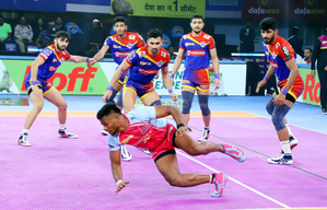 PKL 10: Arjun Deshwal's 20 points help Jaipur Pink Panthers beat U.P. Yoddhas, reach semis | PKL 10: Arjun Deshwal's 20 points help Jaipur Pink Panthers beat U.P. Yoddhas, reach semis PKL 10: Arjun Deshwal's 20 points help Jaipur Pink Panthers beat U.P. Yoddhas, reach semis | PKL 10: Arjun Deshwal's 20 points help Jaipur Pink Panthers beat U.P. Yoddhas, reach semis