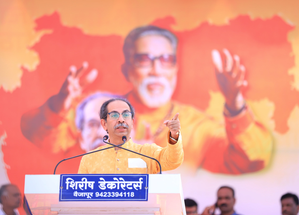 Major row breaks out between BJP, SS(UBT) over ‘nakli santaan' jibe at Uddhav; Mahayuti ally also takes umbrage | Major row breaks out between BJP, SS(UBT) over ‘nakli santaan' jibe at Uddhav; Mahayuti ally also takes umbrage