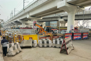 Farmers protest: Traders, manufacturers fear loss in business as Tikri border remains sealed | Farmers protest: Traders, manufacturers fear loss in business as Tikri border remains sealed