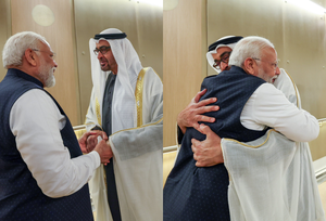 PM Modi meets UAE President in Abu Dhabi | PM Modi meets UAE President in Abu Dhabi