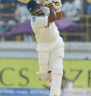 'Sarfaraz dominated English spinners and looked assured', says Anil Kumble on debutant’s innings | 'Sarfaraz dominated English spinners and looked assured', says Anil Kumble on debutant’s innings 'Sarfaraz dominated English spinners and looked assured', says Anil Kumble on debutant’s innings | 'Sarfaraz dominated English spinners and looked assured', says Anil Kumble on debutant’s innings