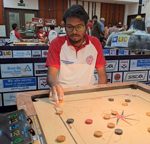Maharashtra Open Carrom: Shivani survives with timely ‘White Slam’ | Maharashtra Open Carrom: Shivani survives with timely ‘White Slam’ Maharashtra Open Carrom: Shivani survives with timely ‘White Slam’ | Maharashtra Open Carrom: Shivani survives with timely ‘White Slam’