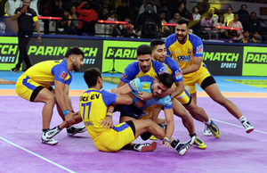 PKL 10: Narender, Vishal Chahal help Tamil Thalaivas beat Bengal Warriors, break multiple records | PKL 10: Narender, Vishal Chahal help Tamil Thalaivas beat Bengal Warriors, break multiple records