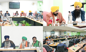 4th round of talks between Union Ministers, farmers end with Centre proposing 5-yr deal to buy pulses & cotton at MSP | 4th round of talks between Union Ministers, farmers end with Centre proposing 5-yr deal to buy pulses & cotton at MSP 4th round of talks between Union Ministers, farmers end with Centre proposing 5-yr deal to buy pulses & cotton at MSP | 4th round of talks between Union Ministers, farmers end with Centre proposing 5-yr deal to buy pulses & cotton at MSP