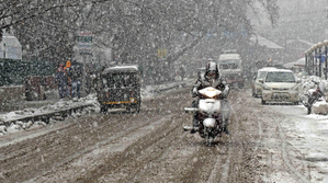 Widespread snowfall forecast in J&K, MeT issues advisory | Widespread snowfall forecast in J&K, MeT issues advisory