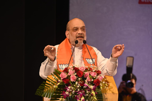 Modi wants to see India on top, but 'Ghamandiya' Gathbandhan leaders only want to see their sons as PM, CM: Amit Shah | Modi wants to see India on top, but 'Ghamandiya' Gathbandhan leaders only want to see their sons as PM, CM: Amit Shah