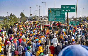 Samyukta Kisan Morcha to hold tractor march on Feb 26, 'mahapanchayat' in Delhi on March 14 | Samyukta Kisan Morcha to hold tractor march on Feb 26, 'mahapanchayat' in Delhi on March 14 Samyukta Kisan Morcha to hold tractor march on Feb 26, 'mahapanchayat' in Delhi on March 14 | Samyukta Kisan Morcha to hold tractor march on Feb 26, 'mahapanchayat' in Delhi on March 14