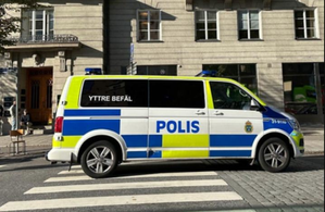 7 hospitalised after gas leak at Swedish Security Service HQ | 7 hospitalised after gas leak at Swedish Security Service HQ