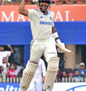 4th Test: Jurel impressed with how he picked lengths; was so fast in decision making, says Cook | 4th Test: Jurel impressed with how he picked lengths; was so fast in decision making, says Cook
