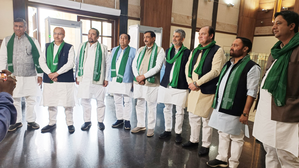 RLD MLAs meet CM Yogi, assure him of support in RS polls | RLD MLAs meet CM Yogi, assure him of support in RS polls RLD MLAs meet CM Yogi, assure him of support in RS polls | RLD MLAs meet CM Yogi, assure him of support in RS polls