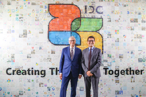 Bill Gates visits Microsoft India Development Centre | Bill Gates visits Microsoft India Development Centre Bill Gates visits Microsoft India Development Centre | Bill Gates visits Microsoft India Development Centre