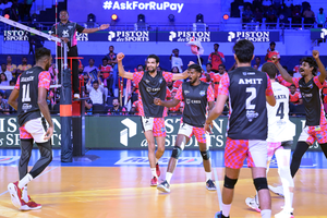 Prime Volleyball League: Mumbai Meteors hand Calicut Heroes their first defeat of the season | Prime Volleyball League: Mumbai Meteors hand Calicut Heroes their first defeat of the season