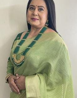Neelu Vaghela's entry as 'soft-spoken' Shanti will add a twist to 'Suhaagan' | Neelu Vaghela's entry as 'soft-spoken' Shanti will add a twist to 'Suhaagan' Neelu Vaghela's entry as 'soft-spoken' Shanti will add a twist to 'Suhaagan' | Neelu Vaghela's entry as 'soft-spoken' Shanti will add a twist to 'Suhaagan'