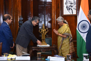 FM Sitharaman hands over 101 precious antiquities seized by Customs to ASI | FM Sitharaman hands over 101 precious antiquities seized by Customs to ASI FM Sitharaman hands over 101 precious antiquities seized by Customs to ASI | FM Sitharaman hands over 101 precious antiquities seized by Customs to ASI