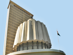 Maha Shiv Sena Minister, MLA in verbal tiff in legislature complex | Maha Shiv Sena Minister, MLA in verbal tiff in legislature complex