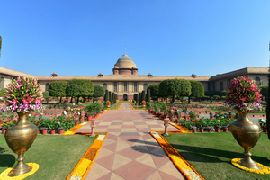 Visitors can now visit Amrit Udyan of Rashtrapati Bhavan till 6 pm | Visitors can now visit Amrit Udyan of Rashtrapati Bhavan till 6 pm