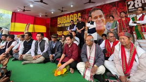 After tripartite accord, TMP ends 5-day-long sit-in in Tripura | After tripartite accord, TMP ends 5-day-long sit-in in Tripura After tripartite accord, TMP ends 5-day-long sit-in in Tripura | After tripartite accord, TMP ends 5-day-long sit-in in Tripura