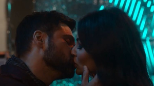 Mouni steals a kiss with 'serial kisser' Emraan Hashmi in 'Showtime' | Mouni steals a kiss with 'serial kisser' Emraan Hashmi in 'Showtime' Mouni steals a kiss with 'serial kisser' Emraan Hashmi in 'Showtime' | Mouni steals a kiss with 'serial kisser' Emraan Hashmi in 'Showtime'