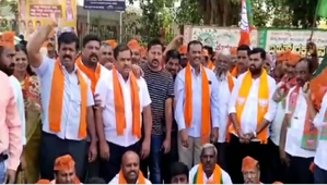 Two BJP workers arrested for pro-Pak slogans during 2022 protest in K'taka | Two BJP workers arrested for pro-Pak slogans during 2022 protest in K'taka Two BJP workers arrested for pro-Pak slogans during 2022 protest in K'taka | Two BJP workers arrested for pro-Pak slogans during 2022 protest in K'taka