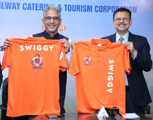 Swiggy Partners with IRCTC to Provide Food Delivery Service on Indian Railways (See Tweet) | Swiggy Partners with IRCTC to Provide Food Delivery Service on Indian Railways (See Tweet)