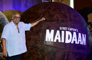 Boney Kapoor recalls days when Anil and he would make goalposts with chappals | Boney Kapoor recalls days when Anil and he would make goalposts with chappals