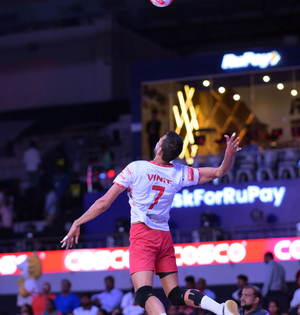 Prime Volleyball League: Mumbai Meteors lose crucial game in straight sets against Kolkata Thunderbolts | Prime Volleyball League: Mumbai Meteors lose crucial game in straight sets against Kolkata Thunderbolts