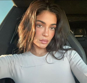 Kylie reacts to claims saying new look is inspired by beau Timothee Chalamet | Kylie reacts to claims saying new look is inspired by beau Timothee Chalamet