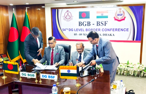India, Bangladesh border officials agree to settle issues 'amicably' | India, Bangladesh border officials agree to settle issues 'amicably' India, Bangladesh border officials agree to settle issues 'amicably' | India, Bangladesh border officials agree to settle issues 'amicably'