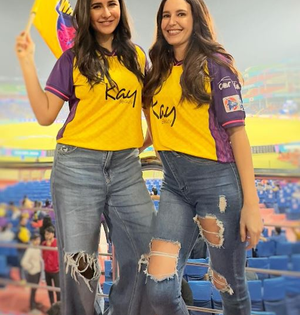 UP Warriorz fan Katrina shares pictures with sister Isabelle from WPL match | UP Warriorz fan Katrina shares pictures with sister Isabelle from WPL match