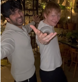 Watch: Ed Sheeran, Armaan Malik Win the Internet As They Shake a Leg to ‘Butta Bomma’ in Mumbai | Watch: Ed Sheeran, Armaan Malik Win the Internet As They Shake a Leg to ‘Butta Bomma’ in Mumbai