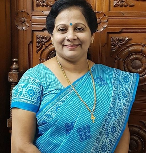 Former athlete, Cong leader Padmini Thomas joins BJP in Kerala | Former athlete, Cong leader Padmini Thomas joins BJP in Kerala Former athlete, Cong leader Padmini Thomas joins BJP in Kerala | Former athlete, Cong leader Padmini Thomas joins BJP in Kerala