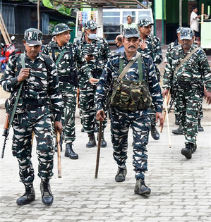 CAPF starts early route marches in Sandeshkhali | CAPF starts early route marches in Sandeshkhali