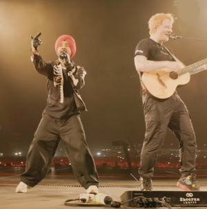 WATCH: Diljit Dosanjh Shares Stage With Ed Sheeran, Says He’s a ‘Giving Artist’ | WATCH: Diljit Dosanjh Shares Stage With Ed Sheeran, Says He’s a ‘Giving Artist’
