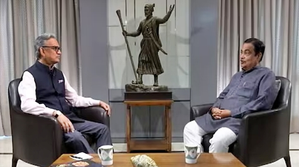 Govt plans to roll out e-buses in all cities, some long routes: Gadkari | Govt plans to roll out e-buses in all cities, some long routes: Gadkari Govt plans to roll out e-buses in all cities, some long routes: Gadkari | Govt plans to roll out e-buses in all cities, some long routes: Gadkari