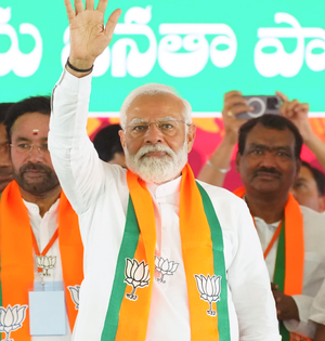 Fight between those who worship ‘Shakti’ and those who want to destroy it: PM | Fight between those who worship ‘Shakti’ and those who want to destroy it: PM