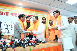 Kamal Nath’s close aide Syed Jafar joins BJP in MP | Kamal Nath’s close aide Syed Jafar joins BJP in MP Kamal Nath’s close aide Syed Jafar joins BJP in MP | Kamal Nath’s close aide Syed Jafar joins BJP in MP