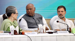 Kharge, Sonia, Rahul among Congress' 40 star campaigners for 1st phase of J&K polls | Kharge, Sonia, Rahul among Congress' 40 star campaigners for 1st phase of J&K polls Kharge, Sonia, Rahul among Congress' 40 star campaigners for 1st phase of J&K polls | Kharge, Sonia, Rahul among Congress' 40 star campaigners for 1st phase of J&K polls