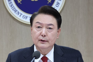 Medical licences must not be used as a tool against people: S. Korea Prez | Medical licences must not be used as a tool against people: S. Korea Prez