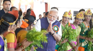 ‘11 Shakti Ammas’ share stage with PM Modi in Tamil Nadu’s Salem | ‘11 Shakti Ammas’ share stage with PM Modi in Tamil Nadu’s Salem