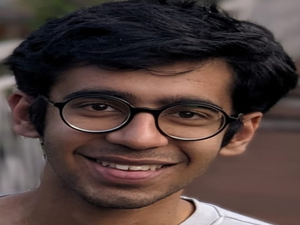 B'luru: Law student commits suicide by jumping in front of Metro train | B'luru: Law student commits suicide by jumping in front of Metro train