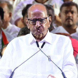 Don't play politics on words, says Sharad Pawar on 'outsider' row | Don't play politics on words, says Sharad Pawar on 'outsider' row Don't play politics on words, says Sharad Pawar on 'outsider' row | Don't play politics on words, says Sharad Pawar on 'outsider' row