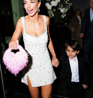 Amy Jackson holds son's hand, heart-shaped bag at engagement dinner with Ed Westwick | Amy Jackson holds son's hand, heart-shaped bag at engagement dinner with Ed Westwick Amy Jackson holds son's hand, heart-shaped bag at engagement dinner with Ed Westwick | Amy Jackson holds son's hand, heart-shaped bag at engagement dinner with Ed Westwick
