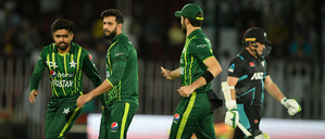 Pakistan all-rounder Imad Wasim reverses decision to quit international cricket | Pakistan all-rounder Imad Wasim reverses decision to quit international cricket