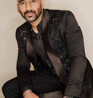 Sahil Khattar to celebrate Holi with co-actors at his new house | Sahil Khattar to celebrate Holi with co-actors at his new house Sahil Khattar to celebrate Holi with co-actors at his new house | Sahil Khattar to celebrate Holi with co-actors at his new house